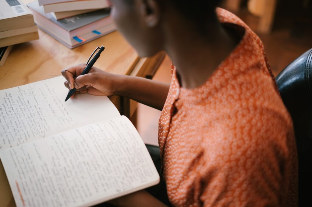 estudiar carrera de letras